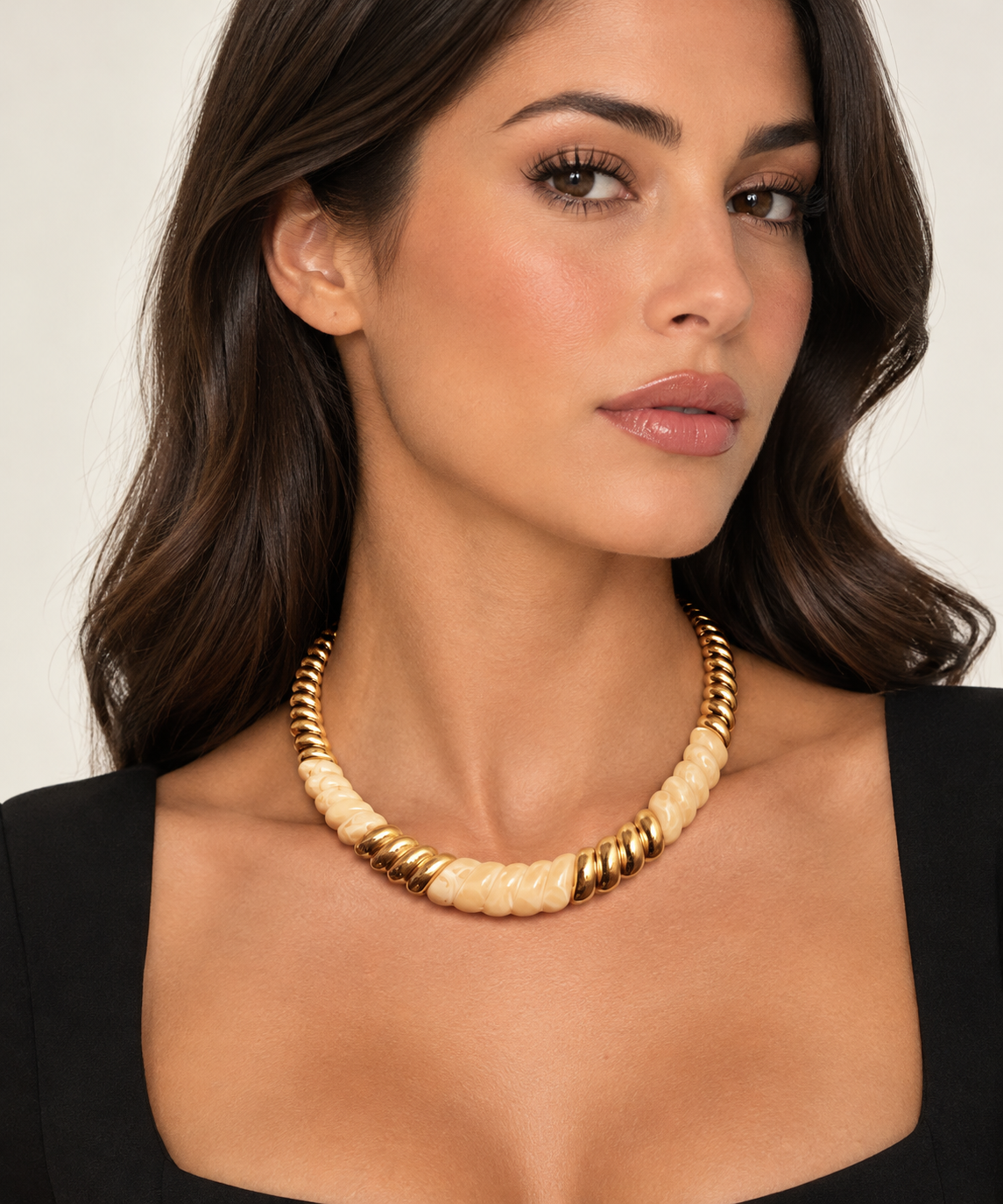 Collana Elegance – Design Raffinato e Moderno